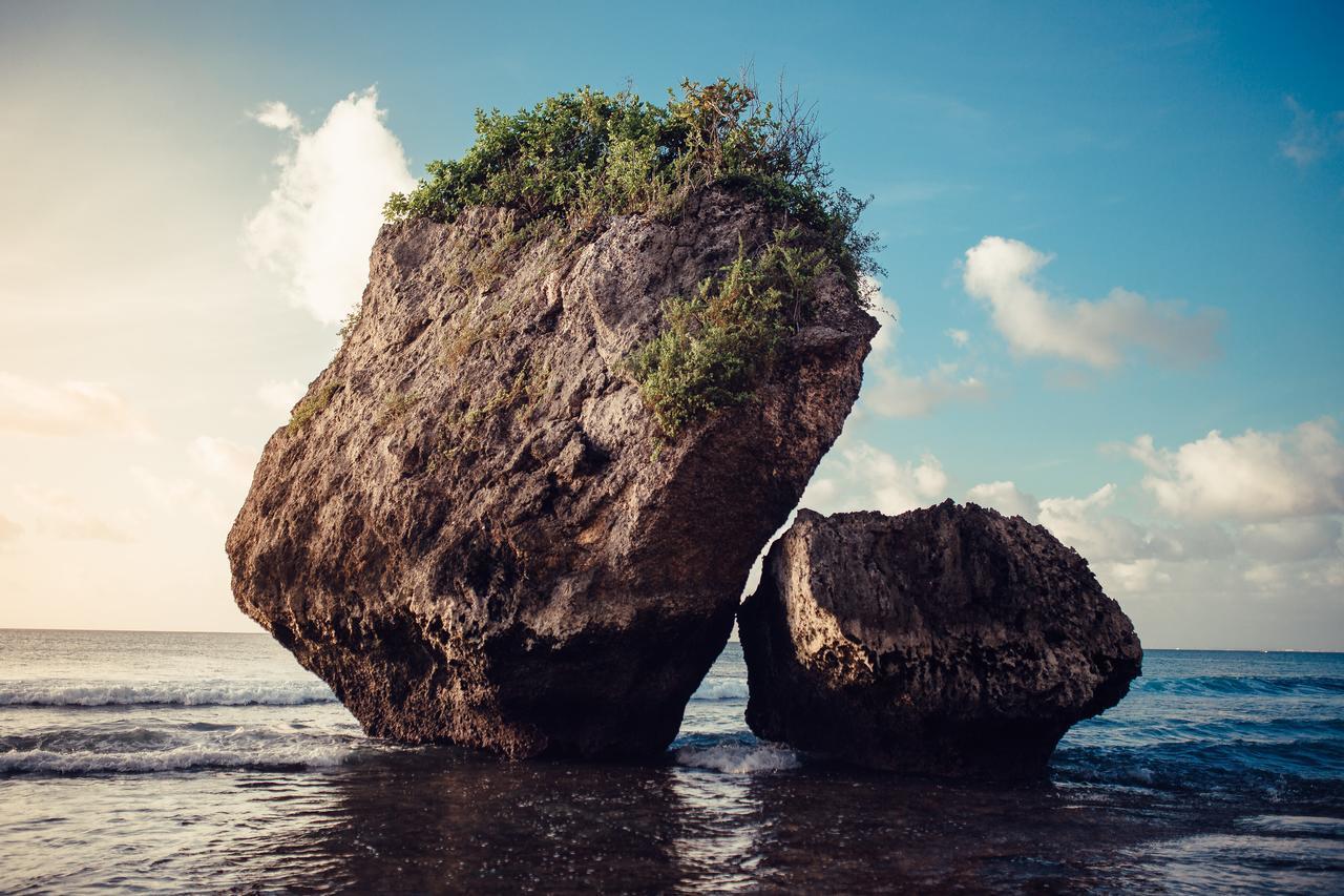 Suarga Padang Padang Hotel Uluwatu Exterior foto